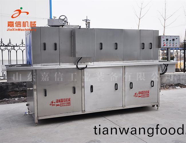 泡(pao)沫(mo)箱自(zi)動清洗機(ji) 塑料託(tuo)盤(pan)連(lian)續清(qing)洗機
